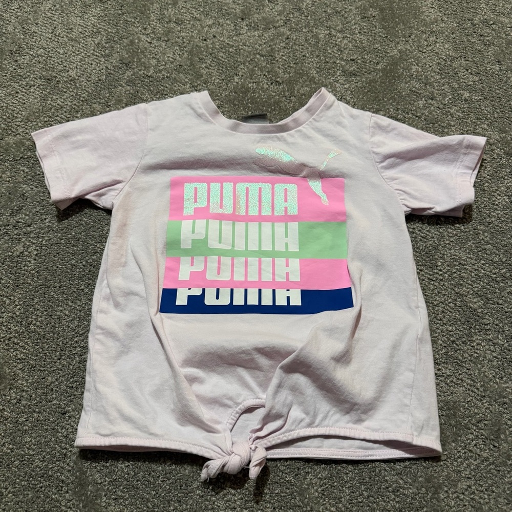 PUMA children’s size 5 short sleeve shirt fun tie at bottom and great colors